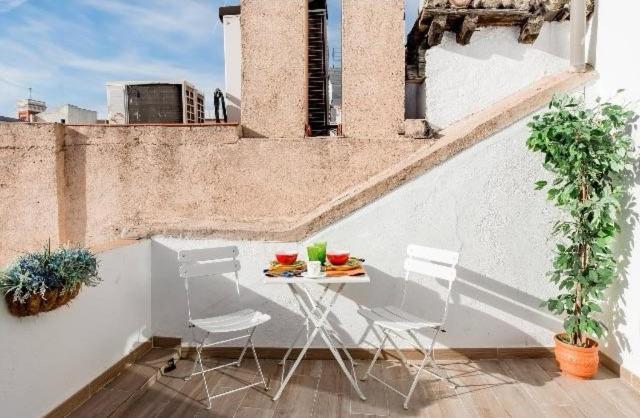 Ático duplex con terraza en puro centro, 2 a 8 pax Madri Exterior foto