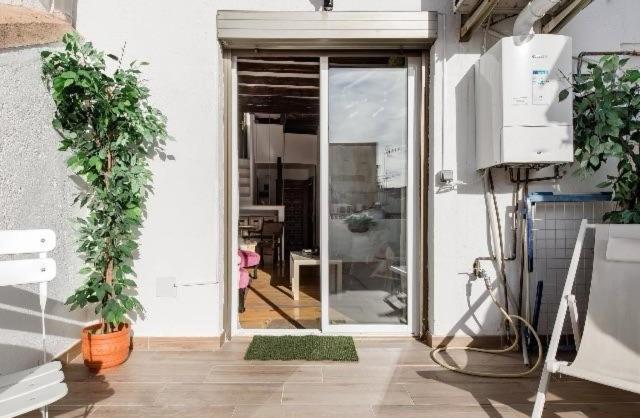 Ático duplex con terraza en puro centro, 2 a 8 pax Madri Exterior foto