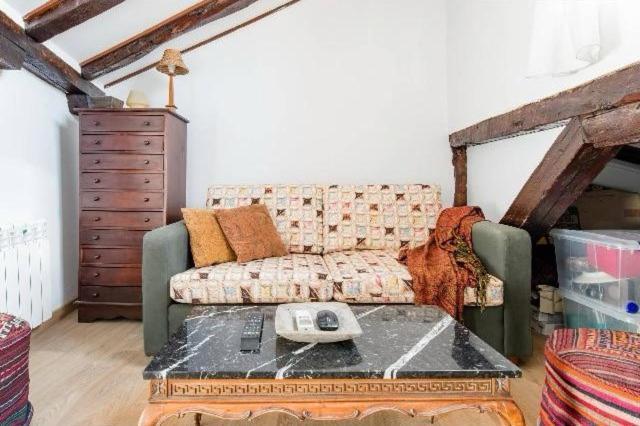 Ático duplex con terraza en puro centro, 2 a 8 pax Madri Exterior foto